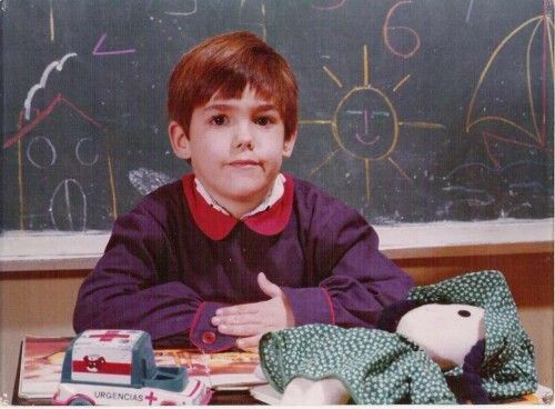 Se aficionó a la informática de niño, cuando le regalaron un libro de programación
