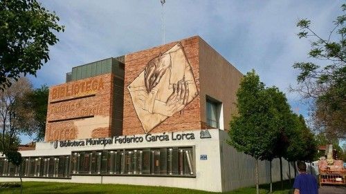 La biblioteca García Lorca acogerá diversas actividades.