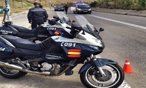 Policía