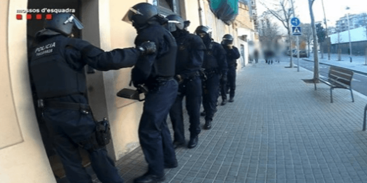 Mossos d'Esquadra