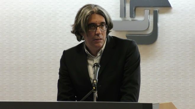 Andoni Anseán Presidente de la Fundación Salud Mental España durante su exposición.