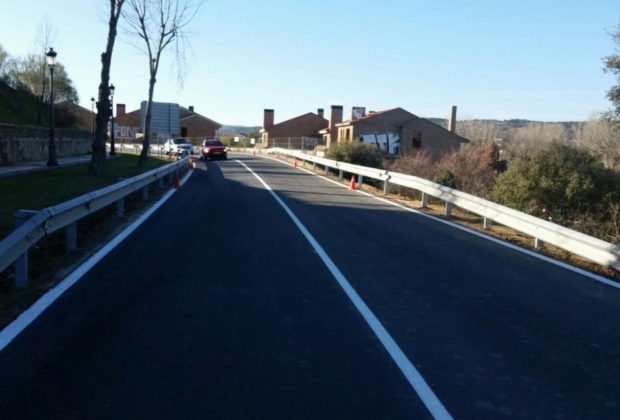 carretera asfaltado obras