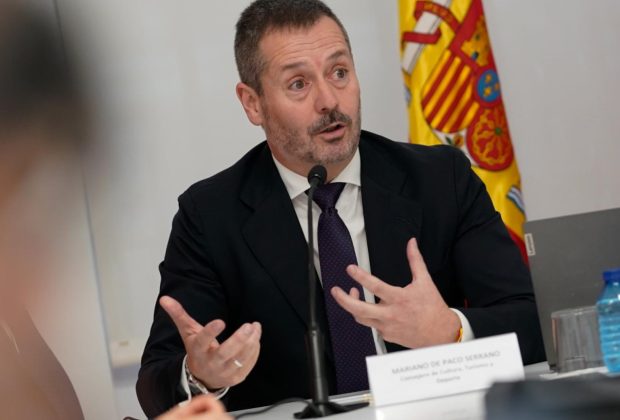 Mariano de Paco Serrano
