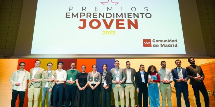 Carné Joven