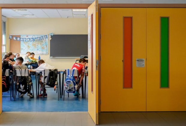 educación colegio clase