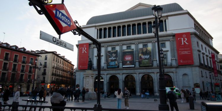 Metro