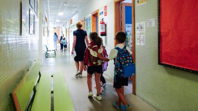 EDUCACIÓN CLASE COLEGI