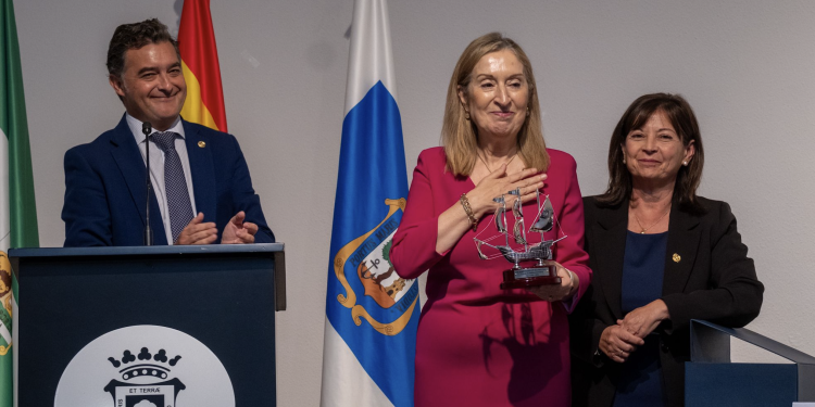 Ana Pastor