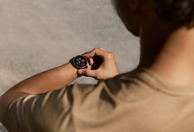 A través de la Zepp App, cada entrenamiento registrado con un reloj Amazfit —como el Active Max— muestra la carga de entrenamiento,